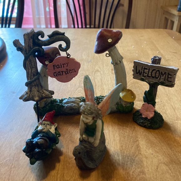 Fairy garden resin pieces - Picture 2 of 11